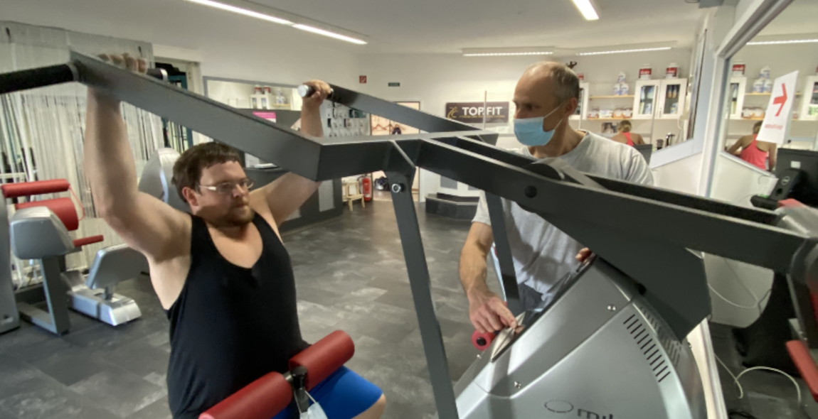 elektronischer Trainingszirkel im Squash- u. Badmintoncenter Allershausen 